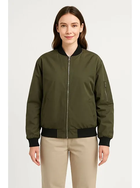 Kadın Bomber Mont Ceket – Fermuarlı, Kapitone İçi Astarlı, Su İtici Kumaş, Regular Fit, Yandan Cepli, Günlük Bahar & Kış Şık Rahat Stil - Haki