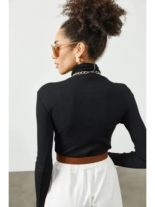 Kadın Kaşkorse Boğazlı Full Likralı Fitilli Body Kazak - Siyah Kadın Kaşkorse Boğazlı Full Likralı Fitilli Body Kazak - Siyah