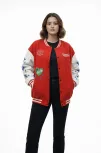 Kadın Kırmızı Varsity Çıtçıtlı Baskılı Oversize Kalıp Kolej Ceket - Kırmızı