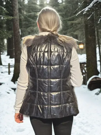 Kadın Kolsuz Fermuarlı Yelek - Siyah Kadın Kolsuz Fermuarlı Yelek - Siyah