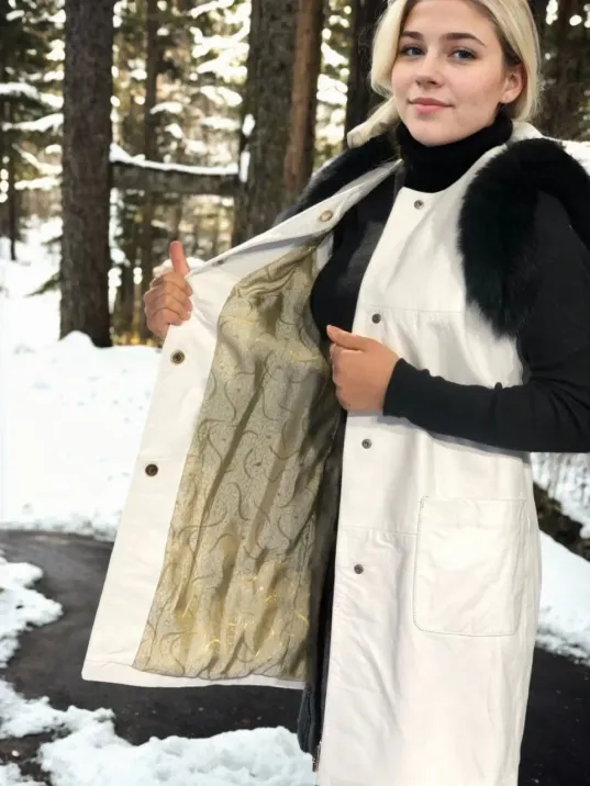 Kadın Kolsuz Hakiki Deri Kürk - Beyaz Kadın Kolsuz Hakiki Deri Kürk - Beyaz