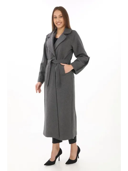 Kadın Uzun Kaşe Kaban – Yünlü Dokuma Kaşmir Kumaş, Kruvaze Yaka, Kuşaklı Astarlı Tesettür Uyumlu Şık Kışlık Siyah Model - Füme