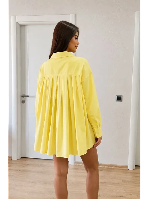 Kadın Oversize Pens Detaylı Cepli Yırtmaçlı Rahat Kalıp Poplin Gömlek - Sarı Kadın Oversize Pens Detaylı Cepli Yırtmaçlı Rahat Kalıp Poplin Gömlek - Sarı