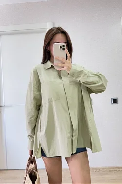 Kadın Oversize Pens Detaylı Cepli Yırtmaçlı Rahat Kalıp Poplin Gömlek - Yeşil