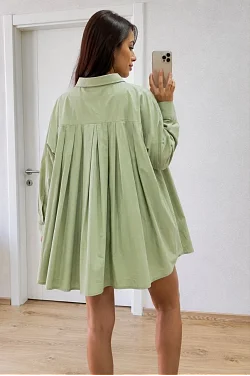 Kadın Oversize Pens Detaylı Cepli Yırtmaçlı Rahat Kalıp Poplin Gömlek - Yeşil Kadın Oversize Pens Detaylı Cepli Yırtmaçlı Rahat Kalıp Poplin Gömlek - Yeşil