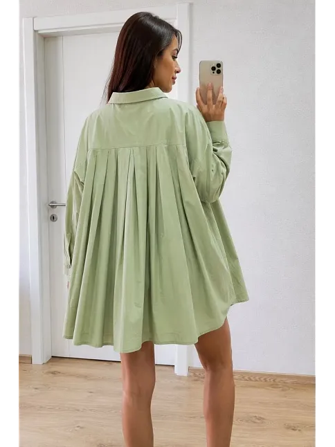 Kadın Oversize Pens Detaylı Cepli Yırtmaçlı Rahat Kalıp Poplin Gömlek - Yeşil Kadın Oversize Pens Detaylı Cepli Yırtmaçlı Rahat Kalıp Poplin Gömlek - Yeşil