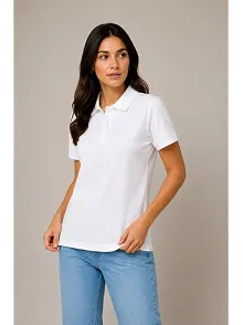 Kadın Polo Yaka Pike Kumaş Düğmeli Basic Tişört Günlük Rahat - Beyaz Kadın Polo Yaka Pike Kumaş Düğmeli Basic Tişört Günlük Rahat - Beyaz