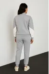 Kadın Premium Parçalı Eşofman Takım - Dik Yaka Fermuarlı Sweatshirt - Gri Kadın Premium Parçalı Eşofman Takım - Dik Yaka Fermuarlı Sweatshirt - Gri