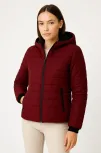 Kadın Şişme Kapüşonlu Fermuarlı Mont Su İtici Kapitone Astarlı Kumaş Cepli Kışlık Rahat Kalıp - Bordo