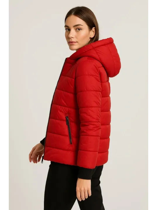 Kadın Şişme Kapüşonlu Fermuarlı Mont Su İtici Kapitone Astarlı Kumaş Cepli Kışlık Rahat Kalıp - Kırmızı