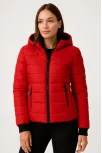 Kadın Şişme Kapüşonlu Fermuarlı Mont Su İtici Kapitone Astarlı Kumaş Cepli Kışlık Rahat Kalıp - Kırmızı