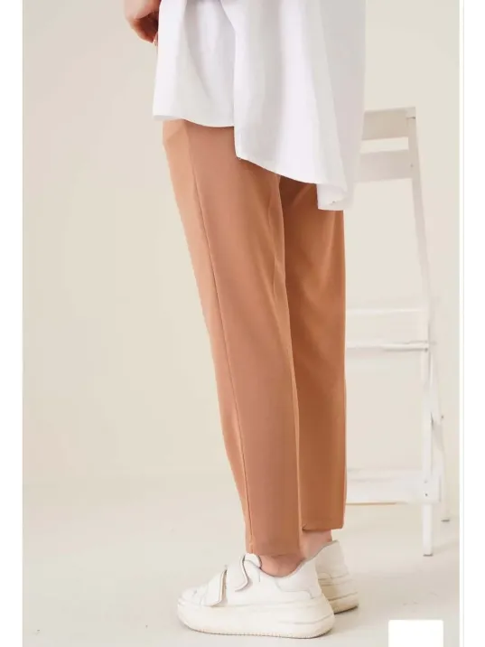 Kadın Tam Kalıp Basic Eşofman Pantolon - Kahverengi Kadın Tam Kalıp Basic Eşofman Pantolon - Kahverengi