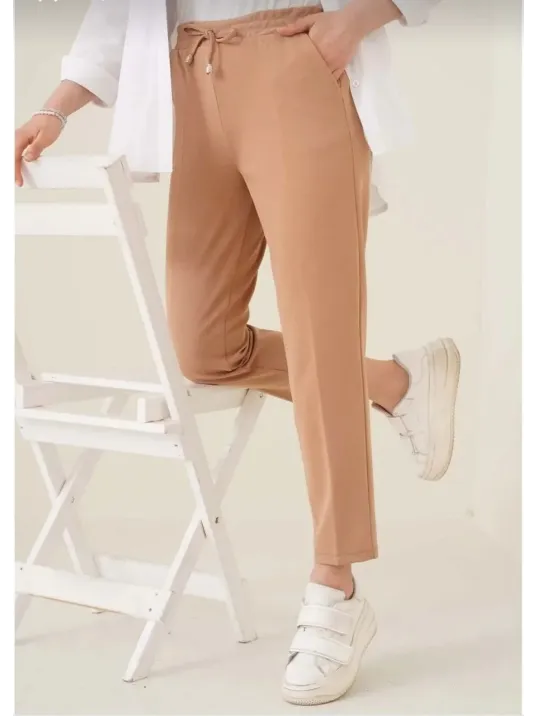 Kadın Tam Kalıp Basic Eşofman Pantolon - Kahverengi Kadın Tam Kalıp Basic Eşofman Pantolon - Kahverengi