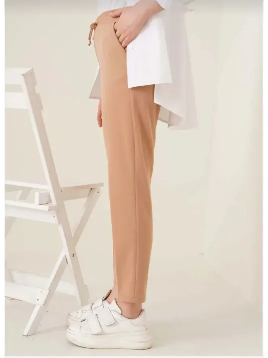 Kadın Tam Kalıp Basic Eşofman Pantolon - Kahverengi Kadın Tam Kalıp Basic Eşofman Pantolon - Kahverengi