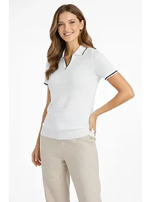 Kadın Triko Kumaş Yakalı Düğmesiz Açık Yaka Fitilli Kısa Kollu Regular Fit Tişört T-shirt - Beyaz