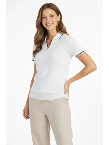 Kadın Triko Kumaş Yakalı Düğmesiz Açık Yaka Fitilli Kısa Kollu Regular Fit Tişört T-shirt - Beyaz