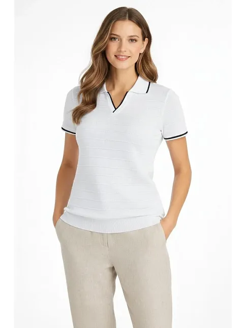 Kadın Triko Kumaş Yakalı Düğmesiz Açık Yaka Fitilli Kısa Kollu Regular Fit Tişört T-shirt - Beyaz