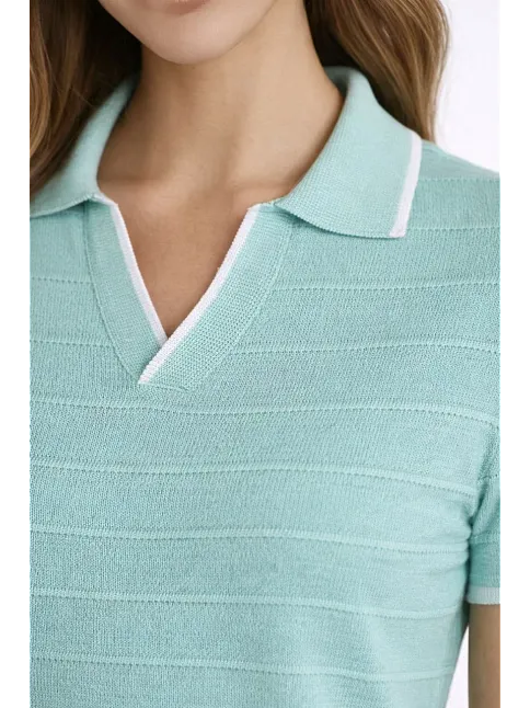 Kadın Triko Kumaş Yakalı Düğmesiz Açık Yaka Fitilli Kısa Kollu Regular Fit Tişört T-shirt - Mint Yeşili