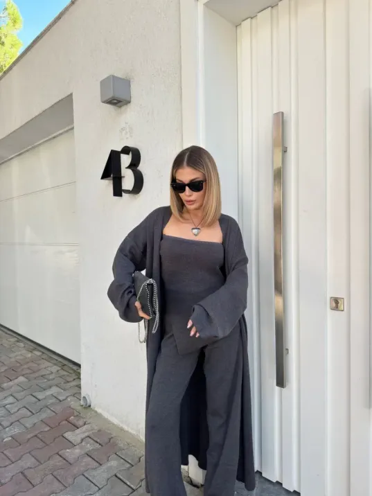 Kadın Triko Üçlü Takım - Füme Kadın Triko Üçlü Takım - Füme