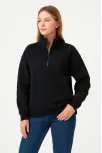 Kadın Üç İplik Dık Yaka Yarım Fermuarlı Sweatshirt - Siyah Kadın Üç İplik Dık Yaka Yarım Fermuarlı Sweatshirt - Siyah