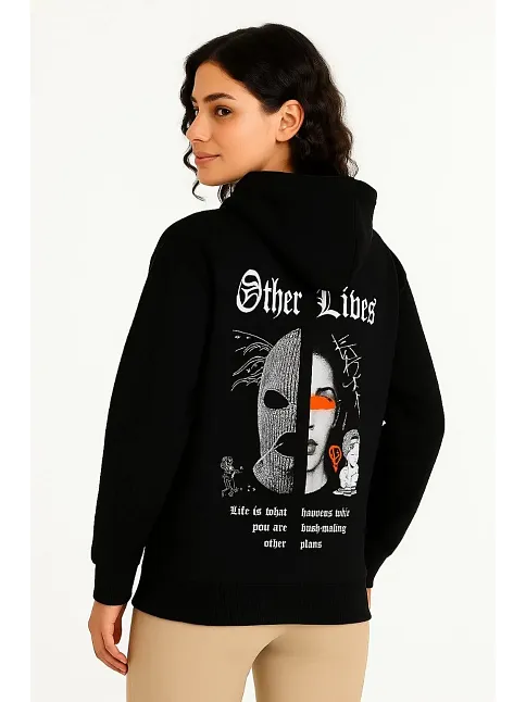Kadın Kapşonlu Sweatshirt – Oversize Üç İplik Şardonlu Hoodie, “other Lives” Ön & Arka Baskılı, Kanguru Cepli, Kışlık Rahat Günlük Stil- Siyah
