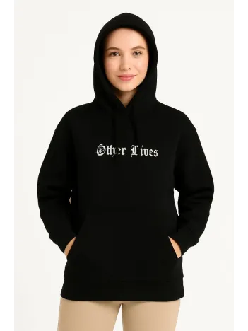 Kadın Kapşonlu Sweatshirt – Oversize Üç İplik Şardonlu Hoodie, “Other Lives” Ön & Arka Baskılı, Kanguru Cepli, Kışlık Rahat Günlük Stil- Siyah Kadın Kapşonlu Sweatshirt – Oversize Üç İplik Şardonlu Hoodie, “Other Lives” Ön & Arka Baskılı, Kanguru Cepli, Kışlık Rahat Günlük Stil- Siyah