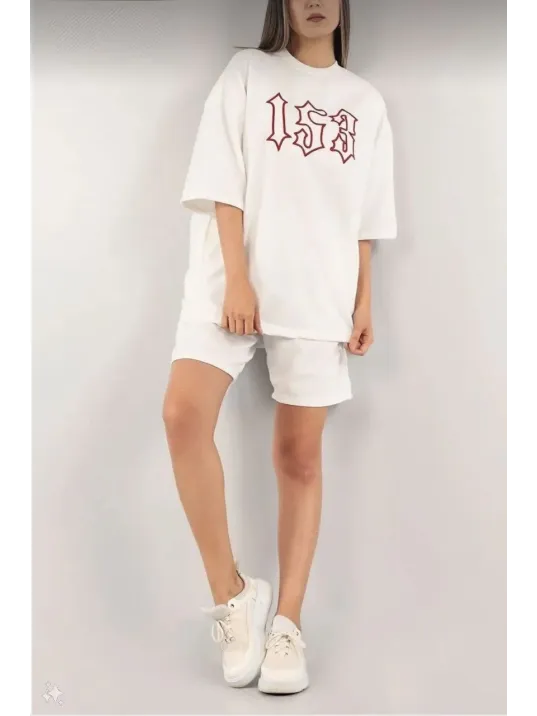 Kadın Unisex Nakış İşlemeli Şort Takım - Beyaz Kadın Unisex Nakış İşlemeli Şort Takım - Beyaz