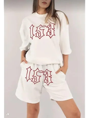 Kadın Unisex Nakış İşlemeli Şort Takım - Beyaz Kadın Unisex Nakış İşlemeli Şort Takım - Beyaz