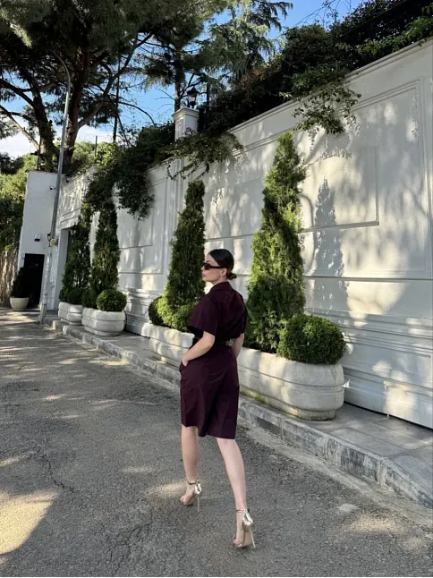 Kadın Yakalı Gömlek Kemerli Şortlu Takım - Bordo