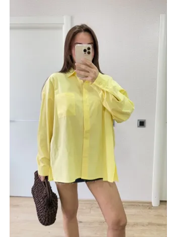Poplin Kadın Yakalı Yandan Yırtmaçlı Arka Pens Detaylı Gömlek - Sarı Poplin Kadın Yakalı Yandan Yırtmaçlı Arka Pens Detaylı Gömlek - Sarı
