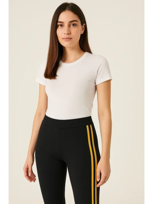 Kadın Yanı Sarı Şeritli Her Gardıropta Olması Gereken Tayt - Siyah Kadın Yanı Sarı Şeritli Her Gardıropta Olması Gereken Tayt - Siyah