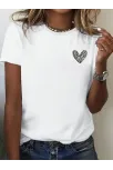 Kadınlar İçin Şık Leopar Kalp Baskılı Günlük Tişört - Büyük Beden, Makinede Yıkanabilir, Sevgililer Günü & Günlük Kıyafetler İçin Mükemmel- Beyaz