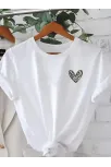 Kadınlar İçin Şık Leopar Kalp Baskılı Günlük Tişört - Büyük Beden, Makinede Yıkanabilir, Sevgililer Günü & Günlük Kıyafetler İçin Mükemmel- Beyaz