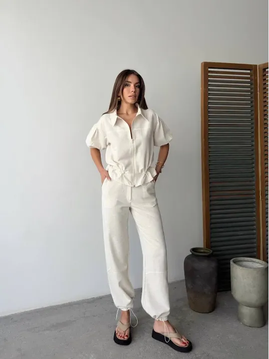 Keten Tam Fermuarlı Kısa kollu Gömlek Pantolon ikili Takım - Beyaz Keten Tam Fermuarlı Kısa kollu Gömlek Pantolon ikili Takım - Beyaz