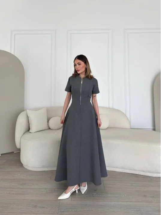 Kısa Kollu Önden Fermuarlı Çan Etekli Uzun Elbise - Antrasit
