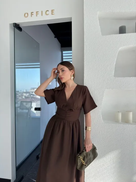 Kısa Kollu Uzun Elbise - Kahve Kısa Kollu Uzun Elbise - Kahve