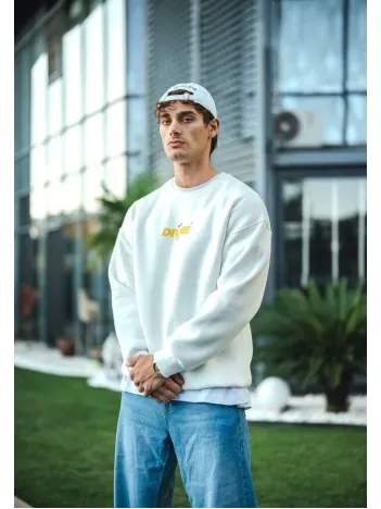 Kışlık Bisiklet Yaka Baskılı SweatShirt - Beyaz Kışlık Bisiklet Yaka Baskılı SweatShirt - Beyaz