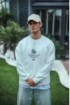 Kışlık Bisiklet Yaka Ön Ve Arka Baskılı Sweatshirt - Beyaz