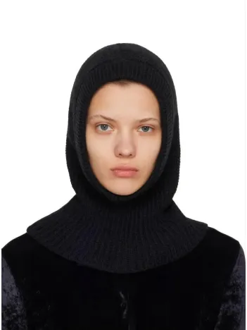 Kışlık Tam Kalıp Boğazlı Dokuma Triko Bere - Siyah Kışlık Tam Kalıp Boğazlı Dokuma Triko Bere - Siyah