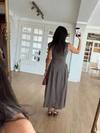 Kolsuz Uzun Kabardin Elbise - Gri Kolsuz Uzun Kabardin Elbise - Gri