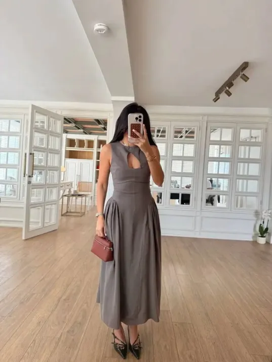 Kolsuz Uzun Kabardin Elbise - Gri Kolsuz Uzun Kabardin Elbise - Gri