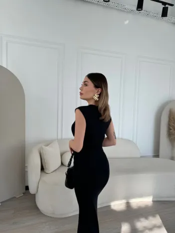 Kolsuz Uzun Likralı Elbise - Siyah Kolsuz Uzun Likralı Elbise - Siyah