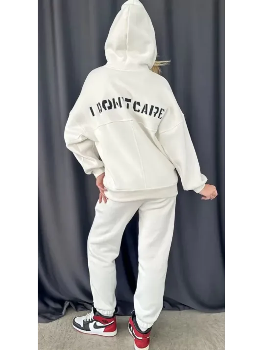 Nakış İşlemeli Üç İplik Sweat Takım- Beyaz Nakış İşlemeli Üç İplik Sweat Takım- Beyaz