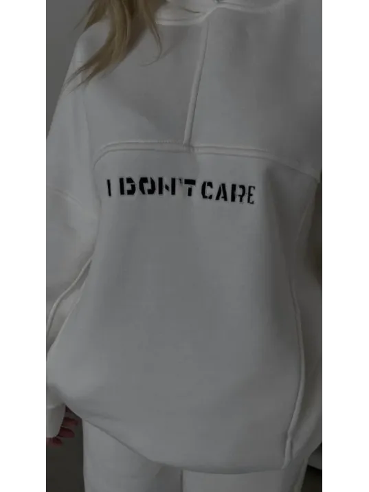 Nakış İşlemeli Üç İplik Sweat Takım- Beyaz Nakış İşlemeli Üç İplik Sweat Takım- Beyaz