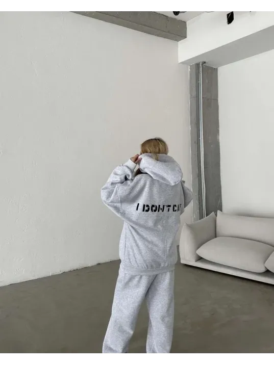 Nakış İşlemeli Üç İplik Sweat Takım- Gri Nakış İşlemeli Üç İplik Sweat Takım- Gri