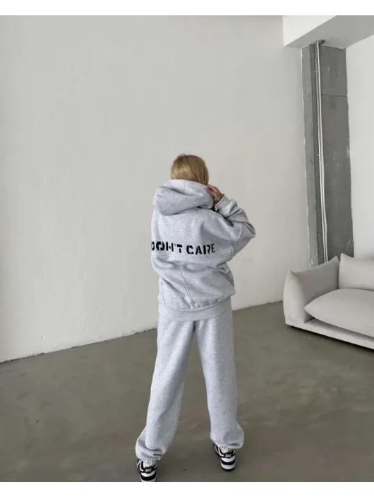 Nakış İşlemeli Üç İplik Sweat Takım- Gri Nakış İşlemeli Üç İplik Sweat Takım- Gri