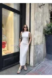 Osy Modal Yumuşak Dokulu Kumaş Bisiklet Yaka Sıfır Kolsuz Yırtmaçlı Uzun Elbise - Beyaz