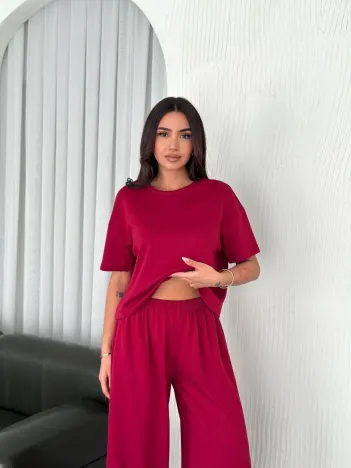 Osy Modal Yumuşak Dokulu Kumaş Bisiklet Yaka T-shirt Bol paça Pantalon ikili Takım -Bordo Osy Modal Yumuşak Dokulu Kumaş Bisiklet Yaka T-shirt Bol paça Pantalon ikili Takım -Bordo