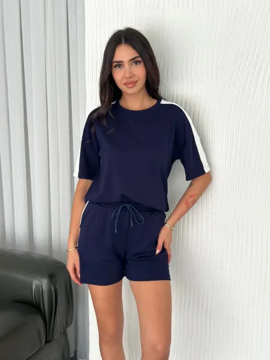 Osy Modal yumuşak dokulu Kumaş Kadın Parçalı Bisiklet Yaka T-shirt Kısa Şort İkili Takım - Mavi Osy Modal yumuşak dokulu Kumaş Kadın Parçalı Bisiklet Yaka T-shirt Kısa Şort İkili Takım - Mavi