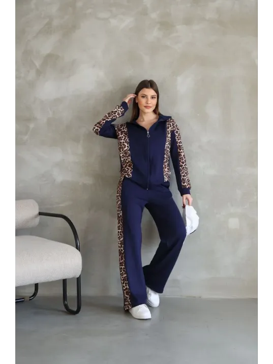 Osy Modal Yumuşak Dokulu Kumaş Kapüşonlu Leopar Desenli Fermuarlı Takım - Lacivert Osy Modal Yumuşak Dokulu Kumaş Kapüşonlu Leopar Desenli Fermuarlı Takım - Lacivert